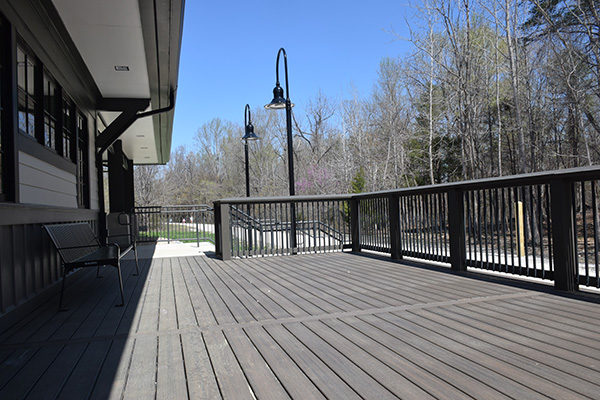 Outdoor deck at High Bridge Station